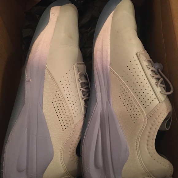 Closed-Back Nursing Clog - Picture 8 of 8